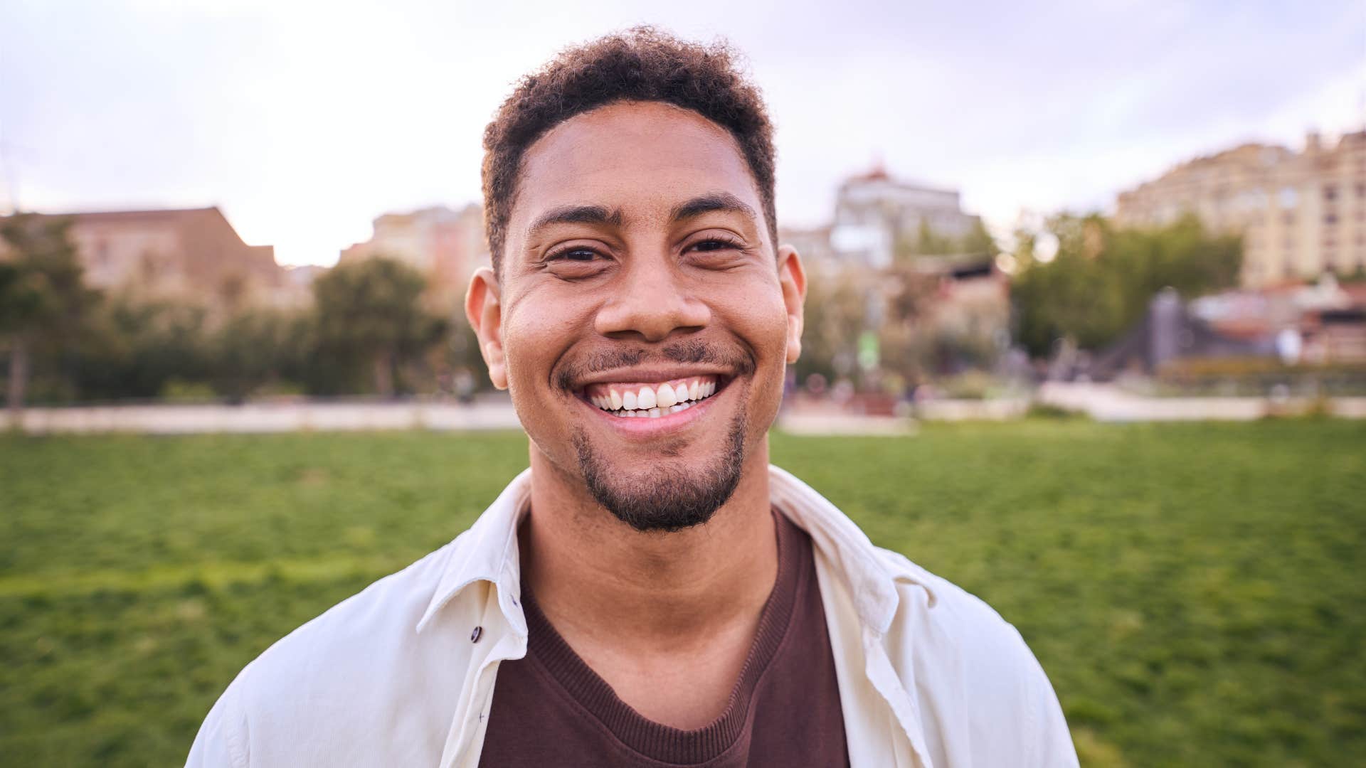Man sees kindness as sign